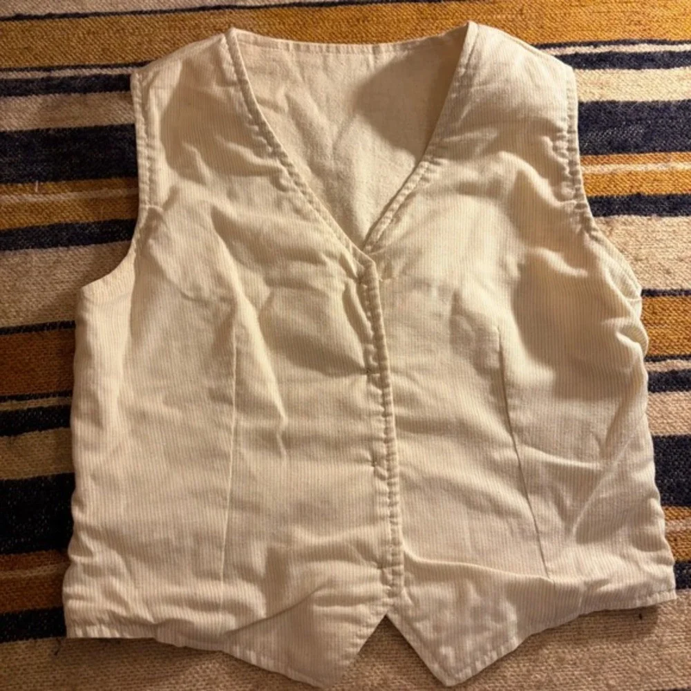 VTG Kids Cream Button Front Formal Waistcoat‎ Vest V-Neck Retro Cottage Coquette